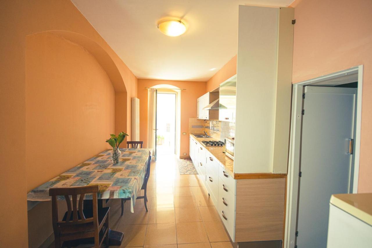 Relax Brugnato Appartement Buitenkant foto