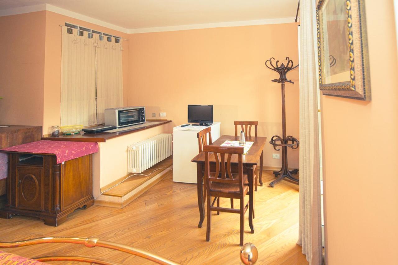 Relax Brugnato Appartement Buitenkant foto