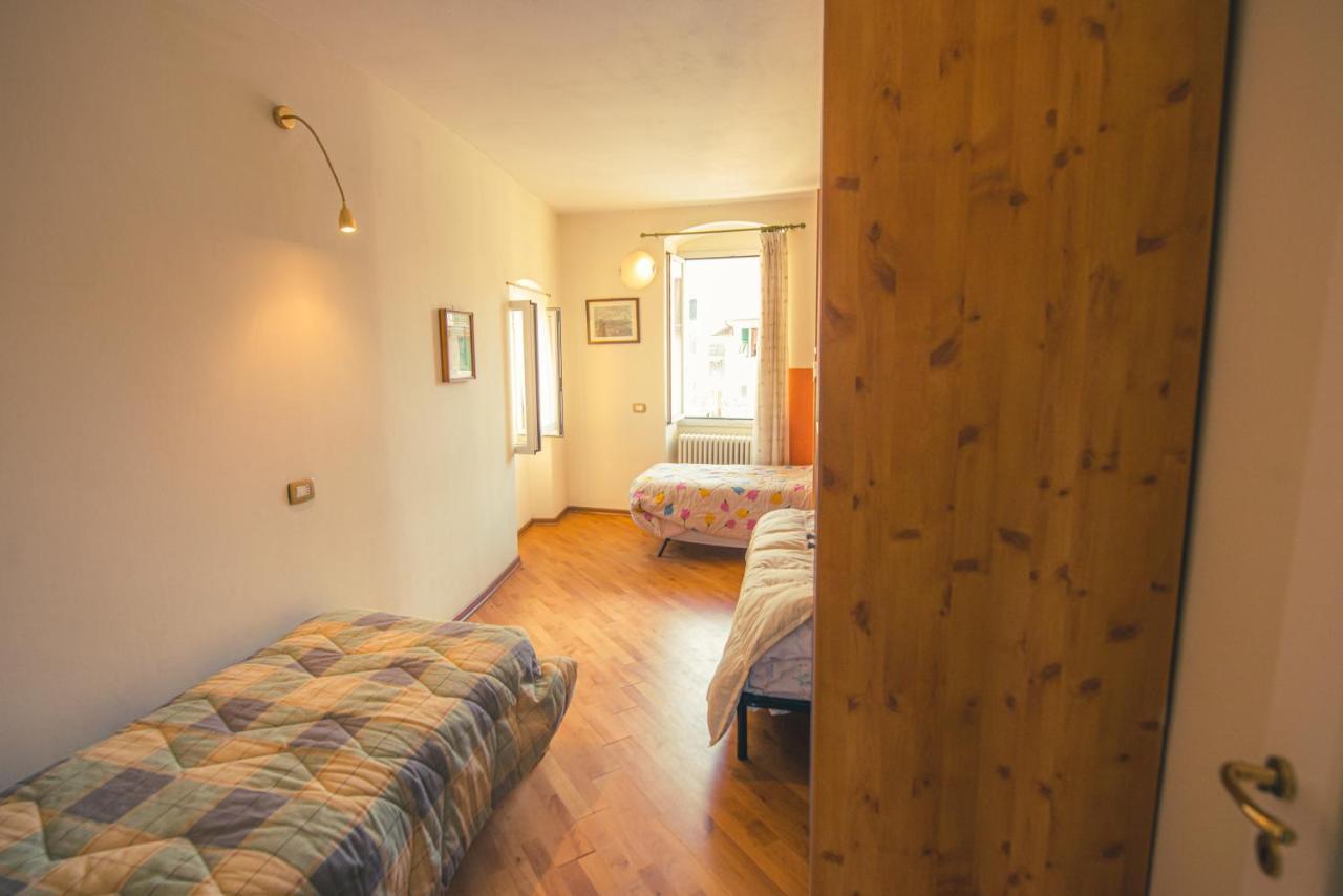 Relax Brugnato Appartement Buitenkant foto